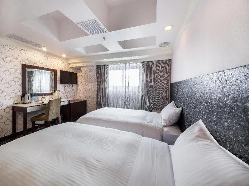 華麗大飯店ferrary Hotel Taipei Exterior photo
