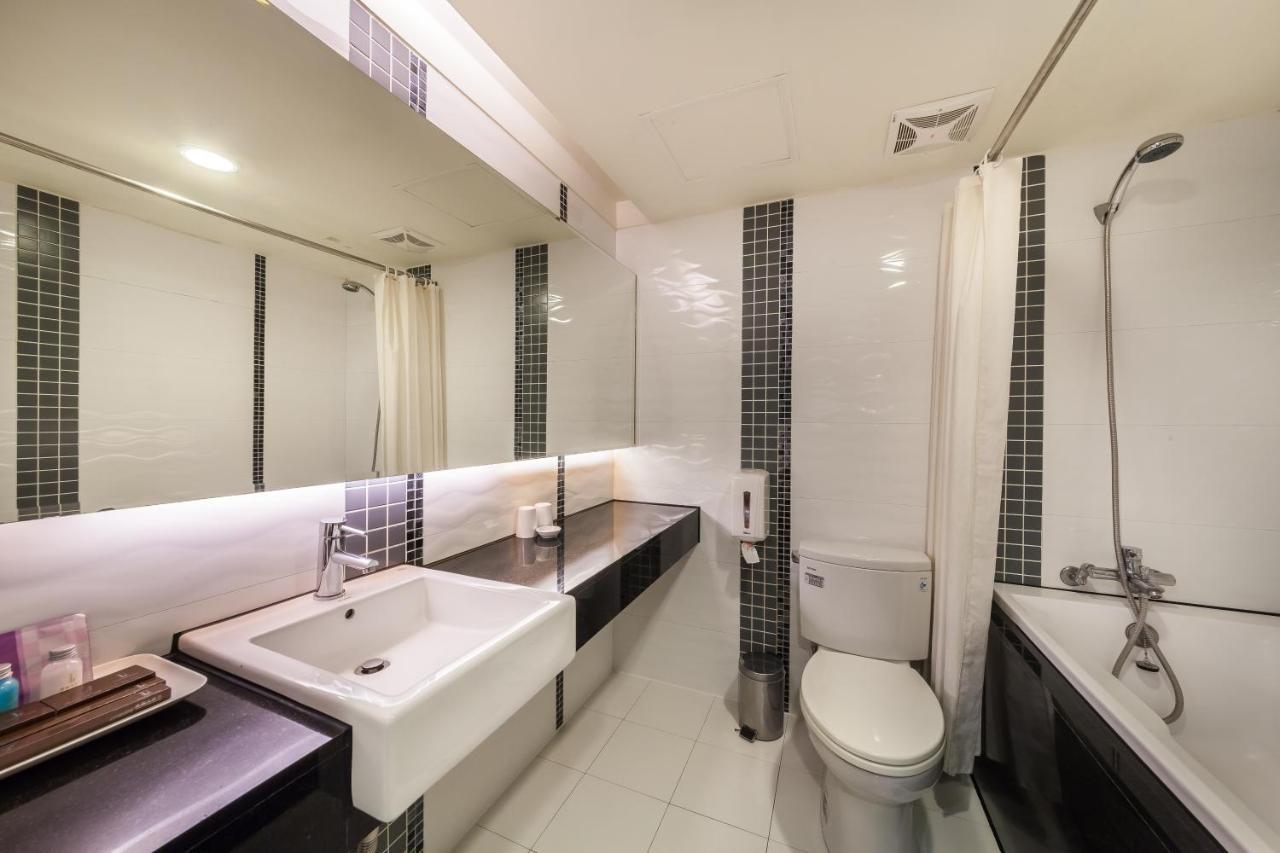華麗大飯店ferrary Hotel Taipei Exterior photo